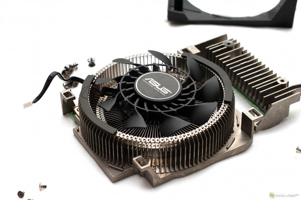 ASUS GeForce GTX 670 DirectCU Mini 2 Гбайт