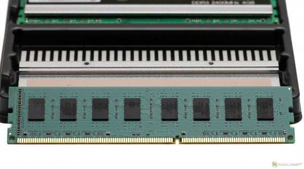 Комплект памяти Transcend aXeRam DDR3-2400 4 и 8 Гбайт