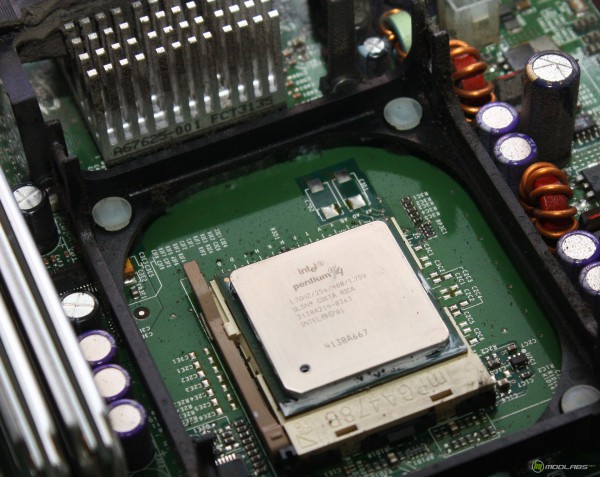 Pentium 4 1.7 2564001.75V