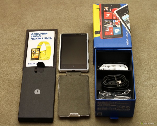 Nokia Lumia 820