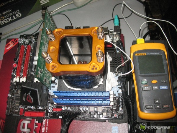 AMD Phenom II X2 565@LN2