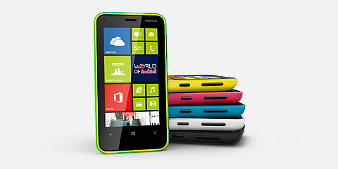 Смартфон Nokia Lumia 620