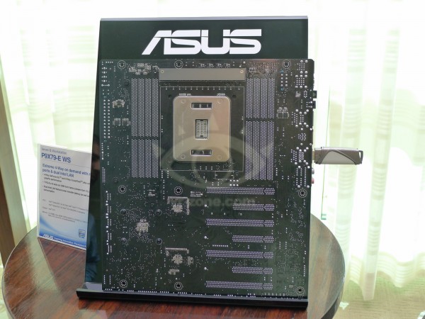 ASUS P9X79-E WS