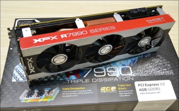 XFX Radeon HD 7990 Triple Dissipation