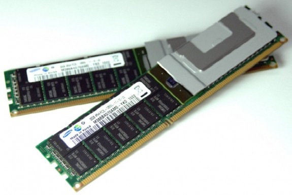 Samsung DDR3 LRDIMM 32 Гб