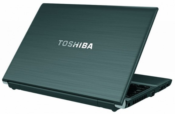 Ноутбук Toshiba Portégé R700-S1332W